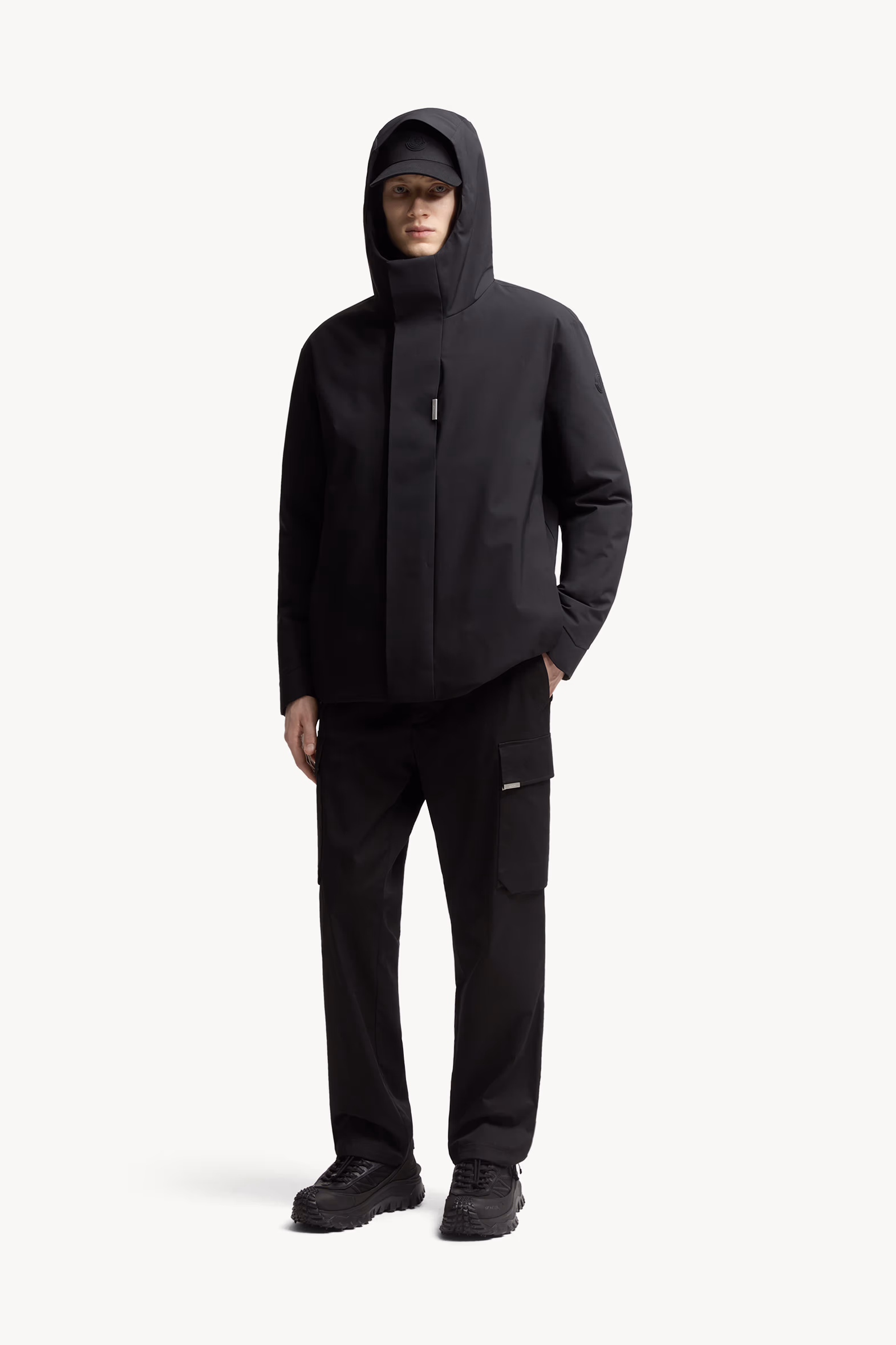 Gatillier Hooded Short Down Jacket Men Black Moncler 0